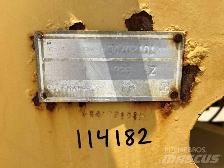 CAT 926E  휠로우더