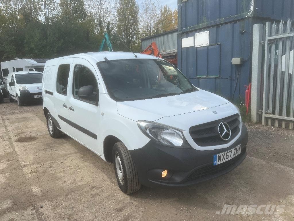 Mercedes-Benz Citan 패널 화물차