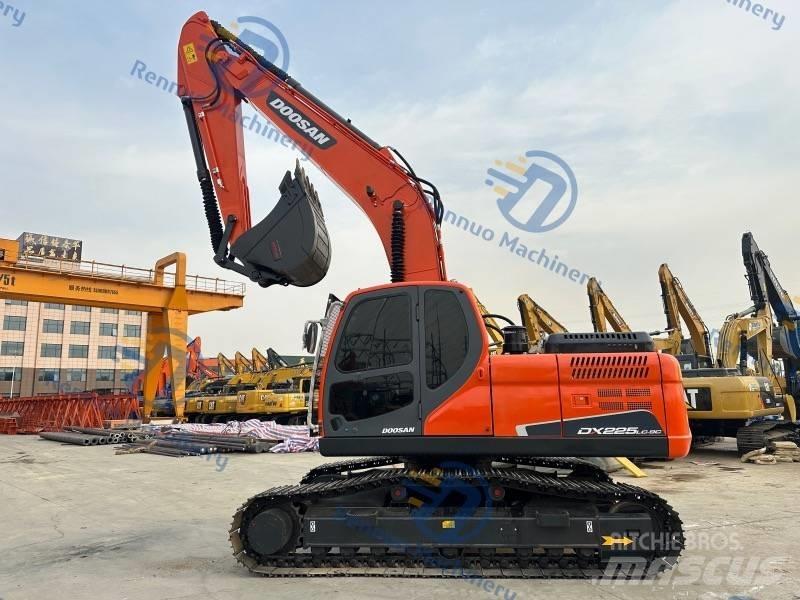 Doosan DX 225 LC-9C 대형 굴삭기 29톤 이상