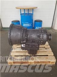 Volvo A 30 D 트랜스미션