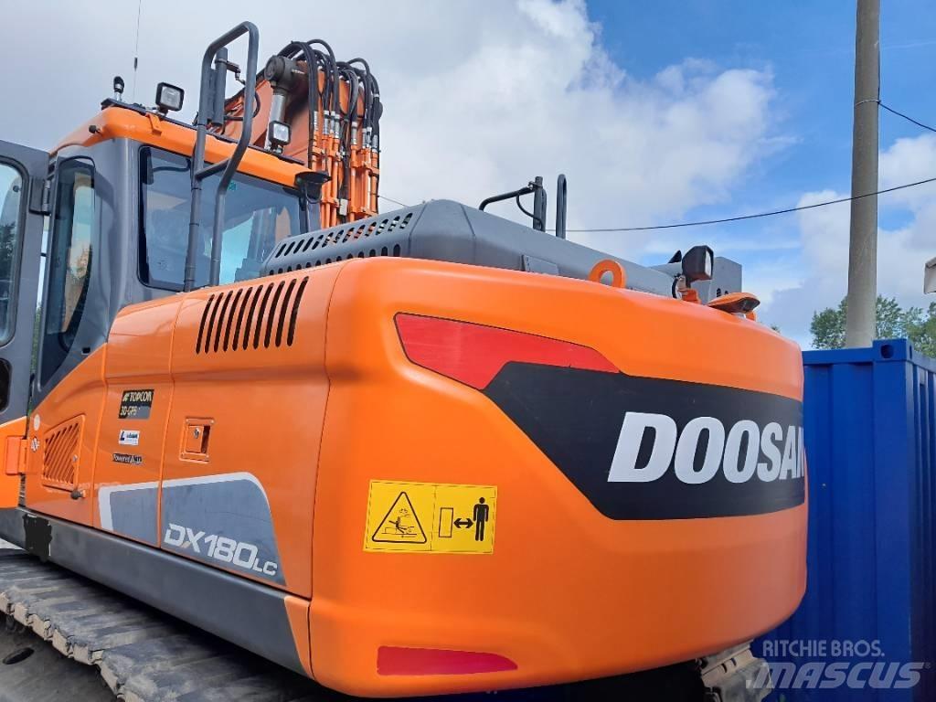 Doosan DX180LC-5 대형 굴삭기 29톤 이상