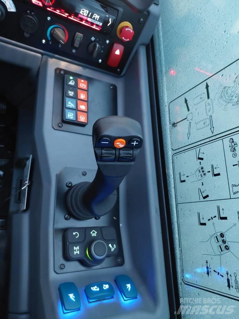 Bobcat T 40180 텔러 핸들러