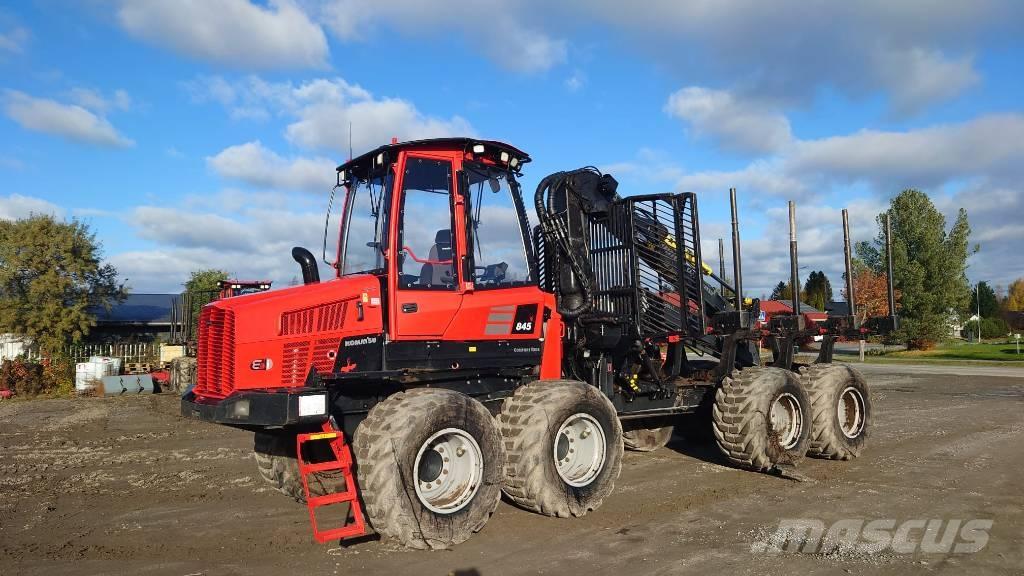 Komatsu 845 원목 포워더