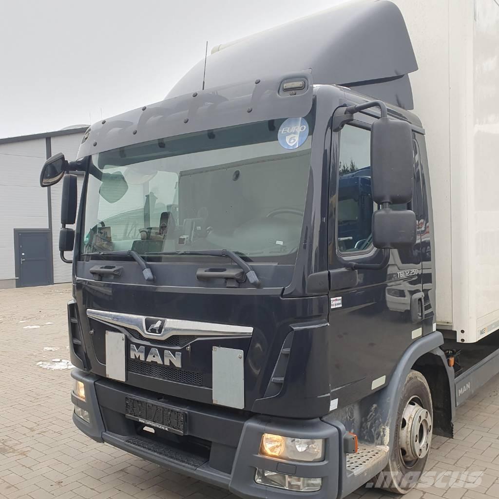 Ditch Witch JT 10 수평 굴착 장치