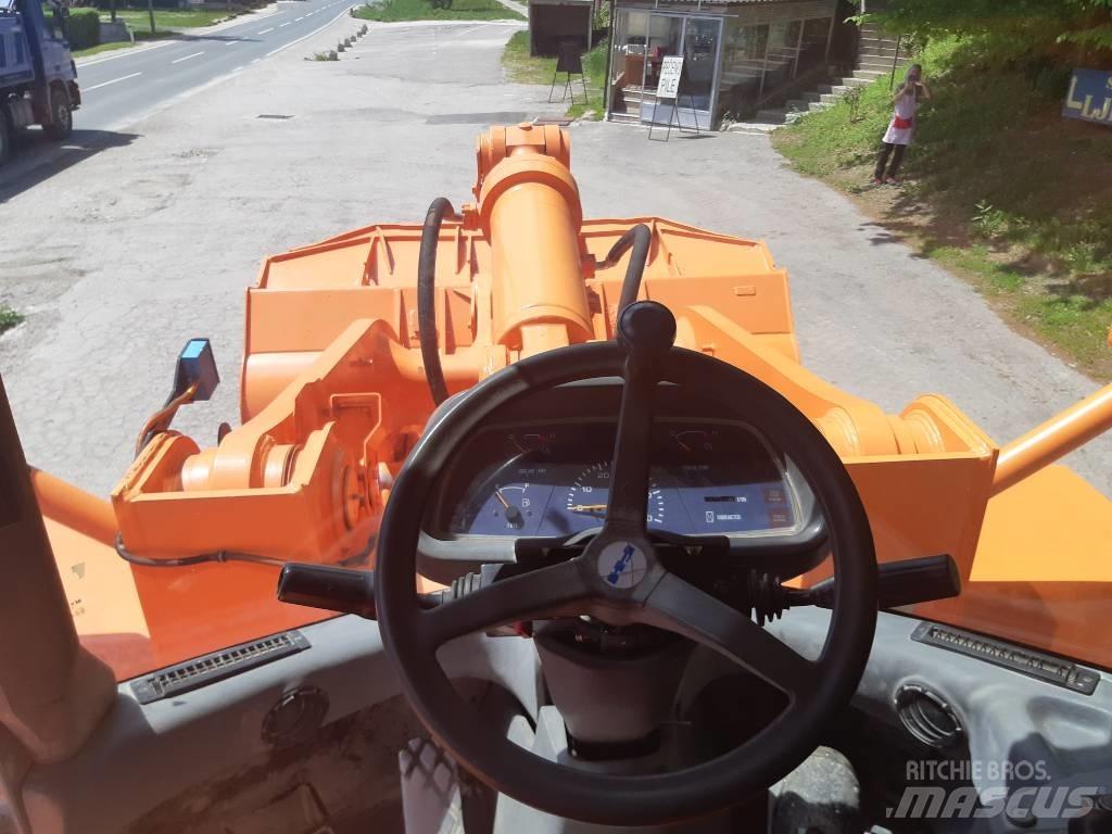 Fiat HITACHI W 270  휠로우더
