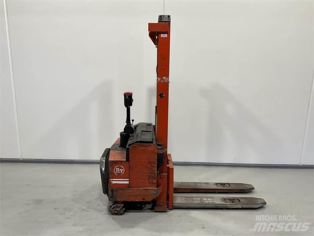 BT LSV 1250 E/10 보행식 리치 지게차