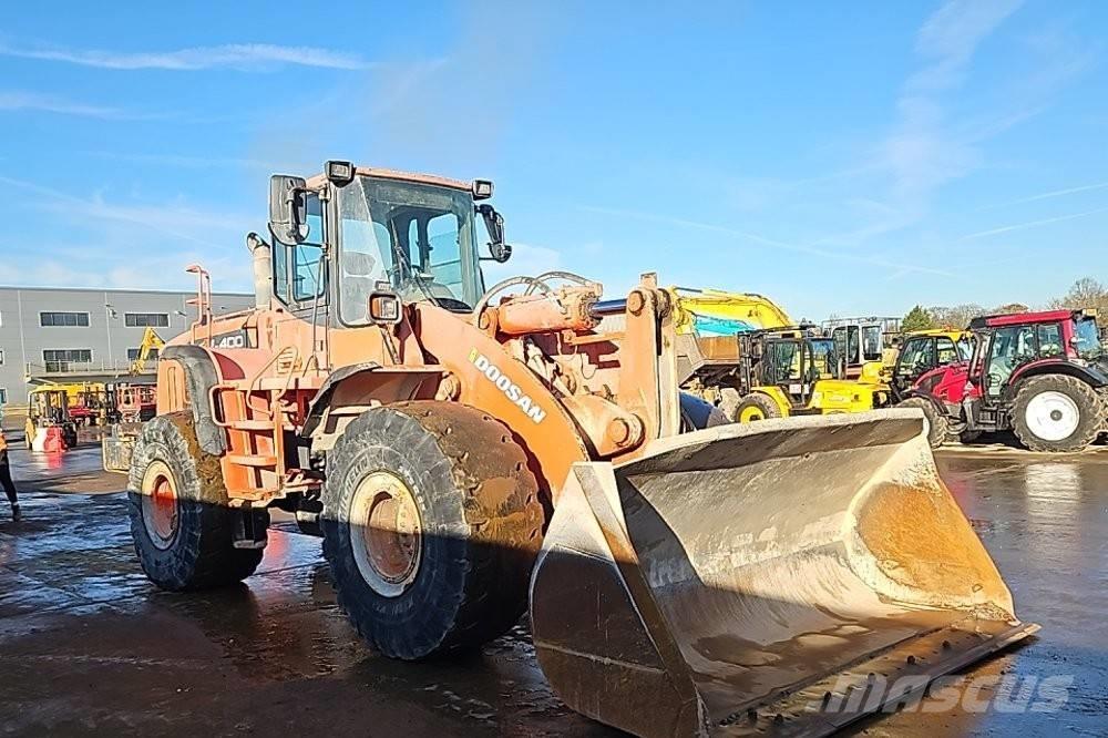 Doosan DL 400  휠로우더