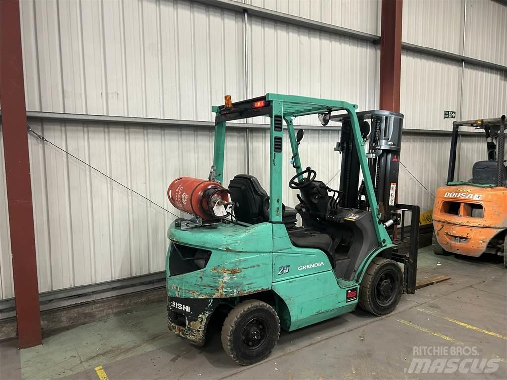 Mitsubishi FG25NT LPG 지게차