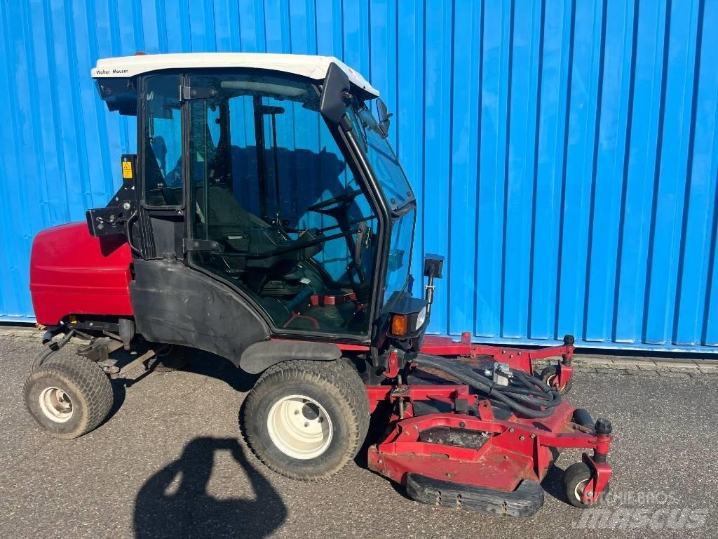 Toro Groundmaster 탑승형 잔디깎기
