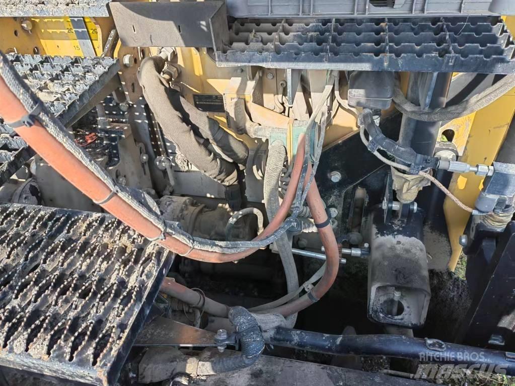 CAT AP655F 아스팔트 포장장비