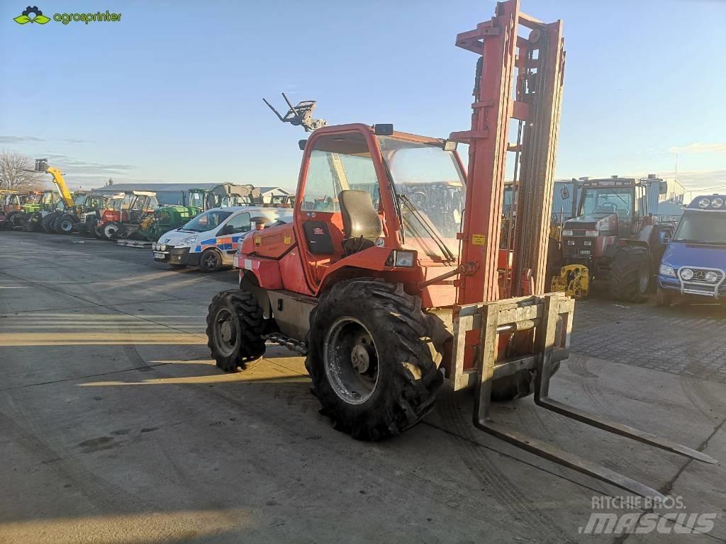 Manitou M 26.4 험지용 트럭