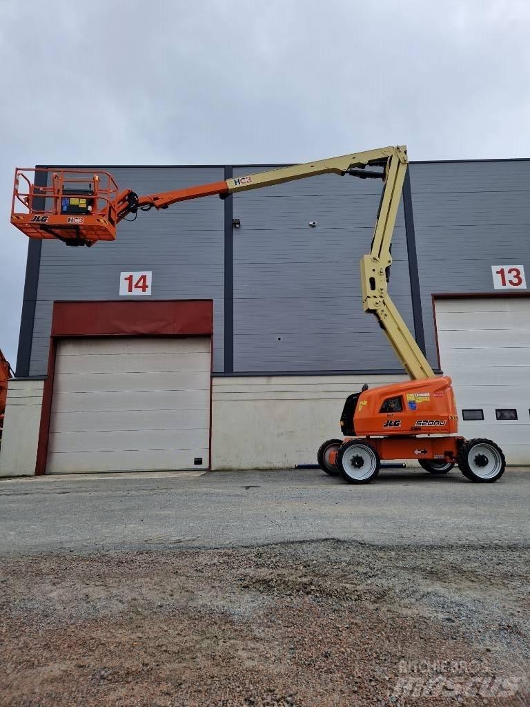 JLG 520 AJ 관절형 전동이동 리프트