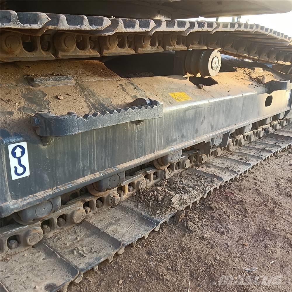 Volvo EC140B 대형 굴삭기 29톤 이상