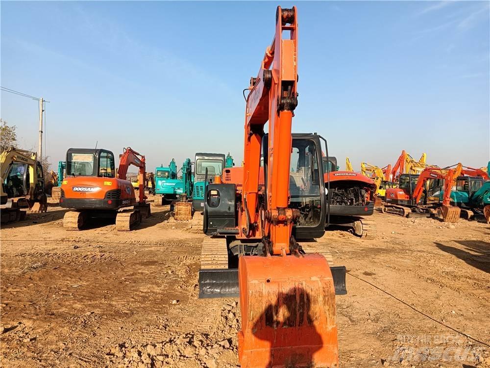 Hitachi ZX 60 대형 굴삭기 29톤 이상