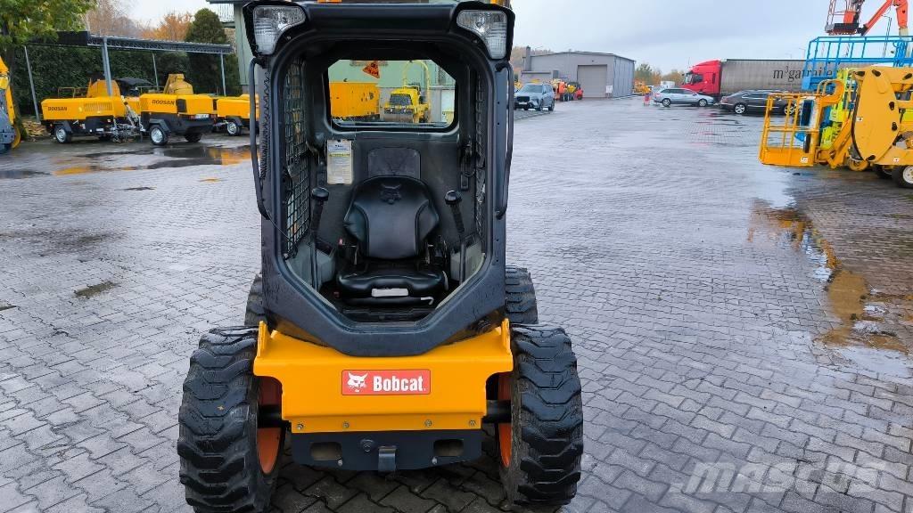 Bobcat S 450  스키드로더