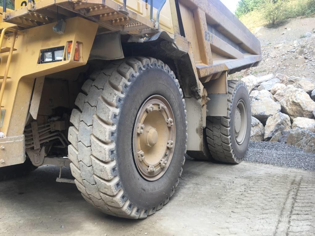 Komatsu HD 785-3 초대형 덤프 트럭