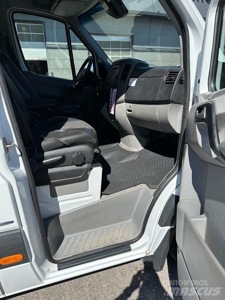 VERSALIFT VDT-170-F 트럭 탑재 고소작업대