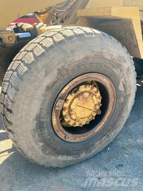 CAT 950 B  휠로우더