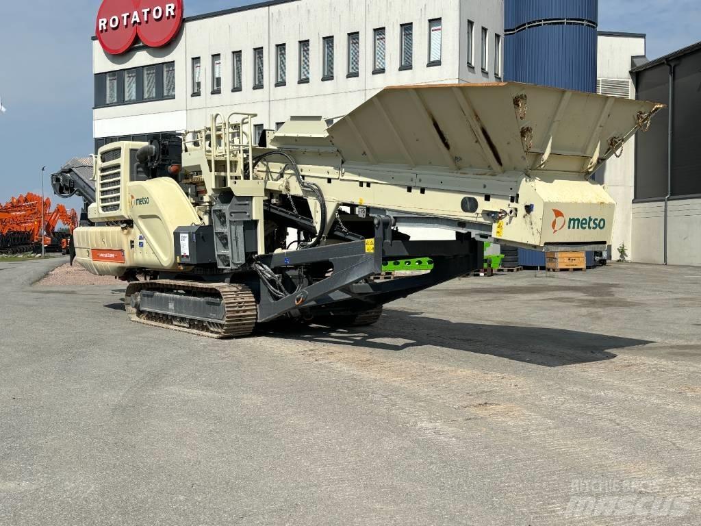 Metso LT200HP 이동식 분쇄기
