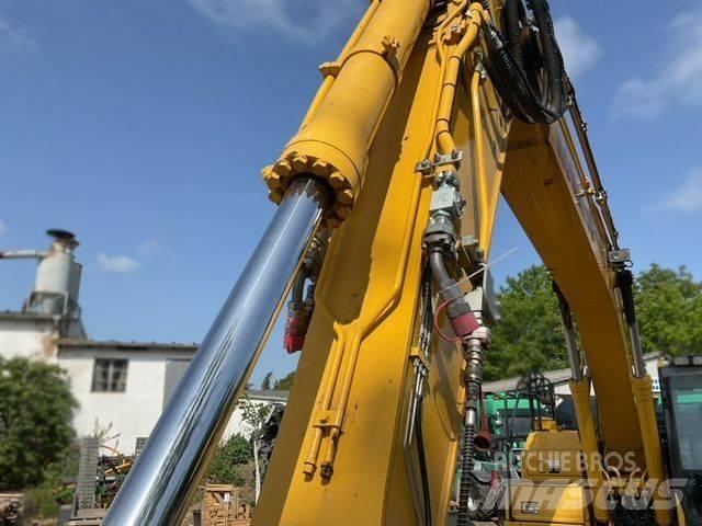 Komatsu PC 240 NLC 대형 굴삭기 29톤 이상