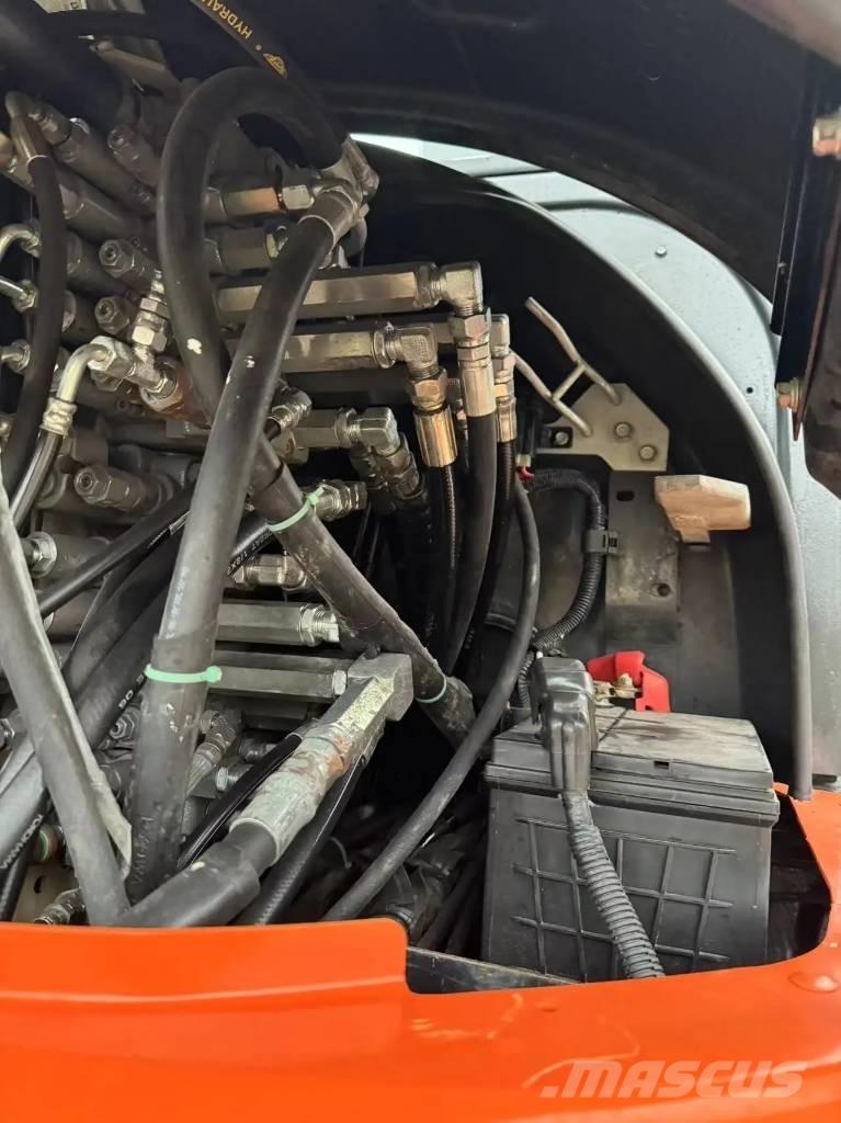 Kubota KX163-5 소형 굴삭기 7톤 미만