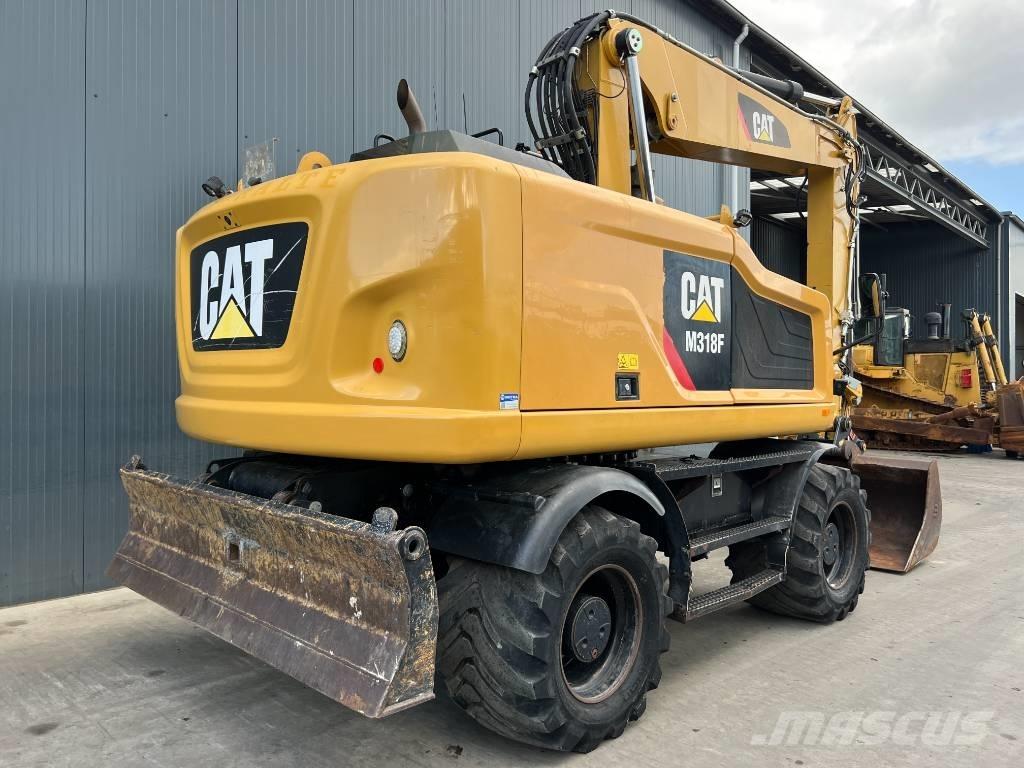 CAT M318F  휠 굴삭기