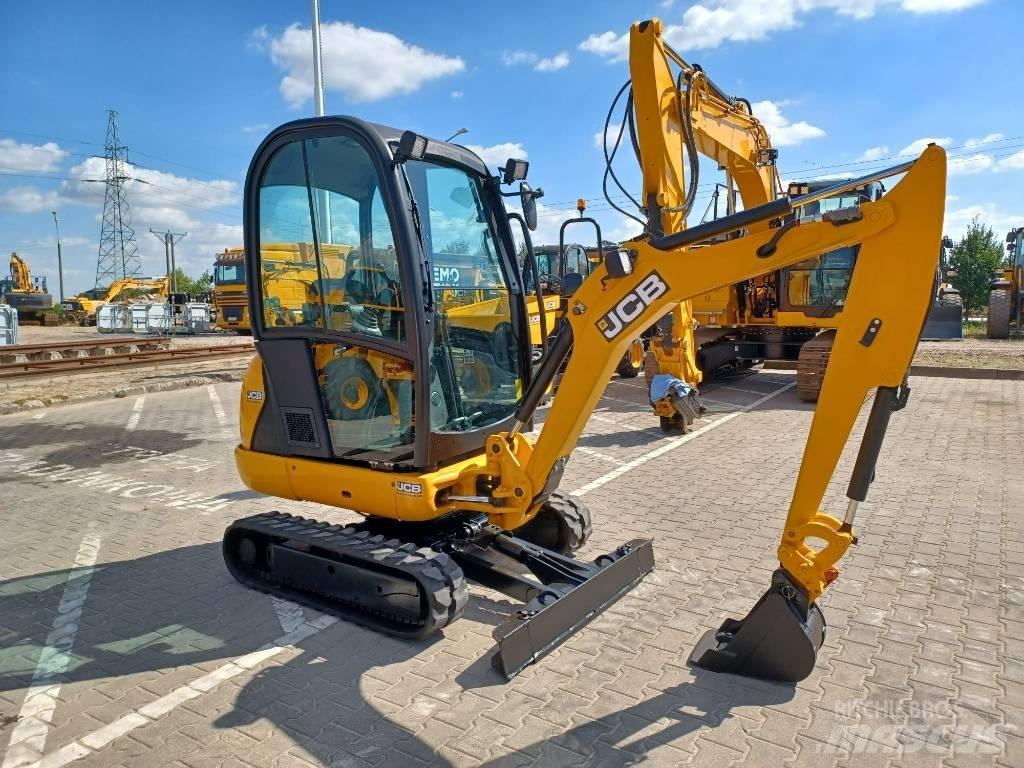 JCB 8018 CTS 소형 굴삭기 7톤 미만