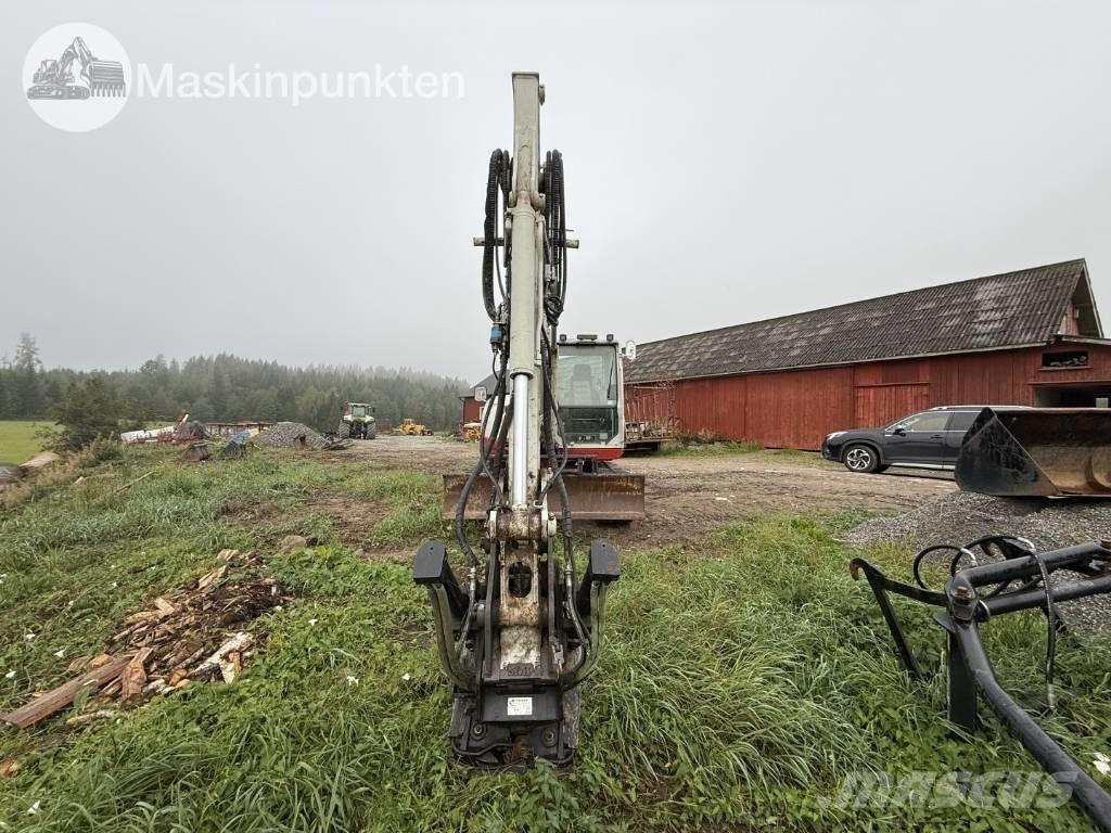 Takeuchi TB 290-2 중형굴삭기 7톤-28톤