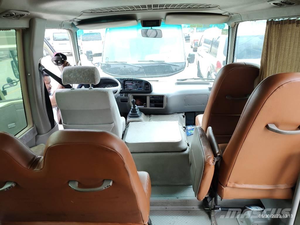 Toyota Coaster Bus 미니 버스