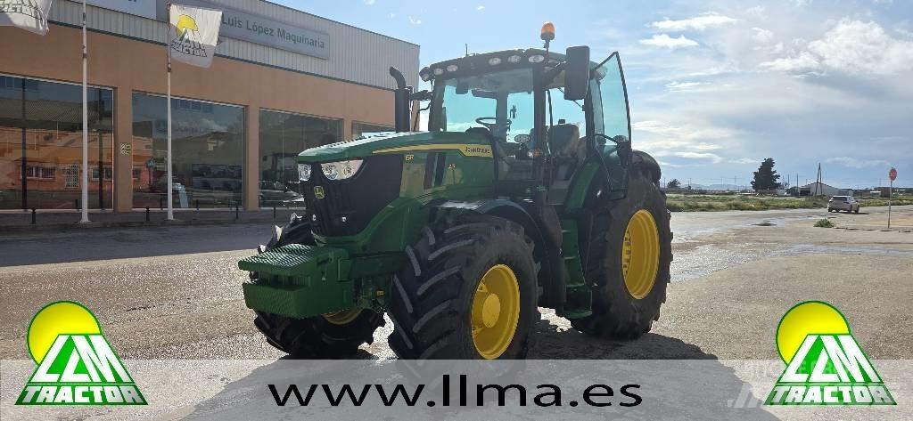 John Deere 6R 215 트랙터