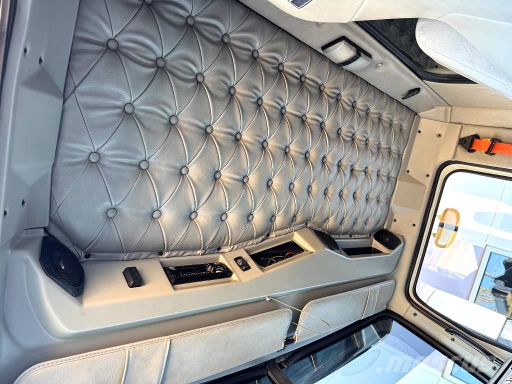 Western Star 4900 SA 덤프 트럭