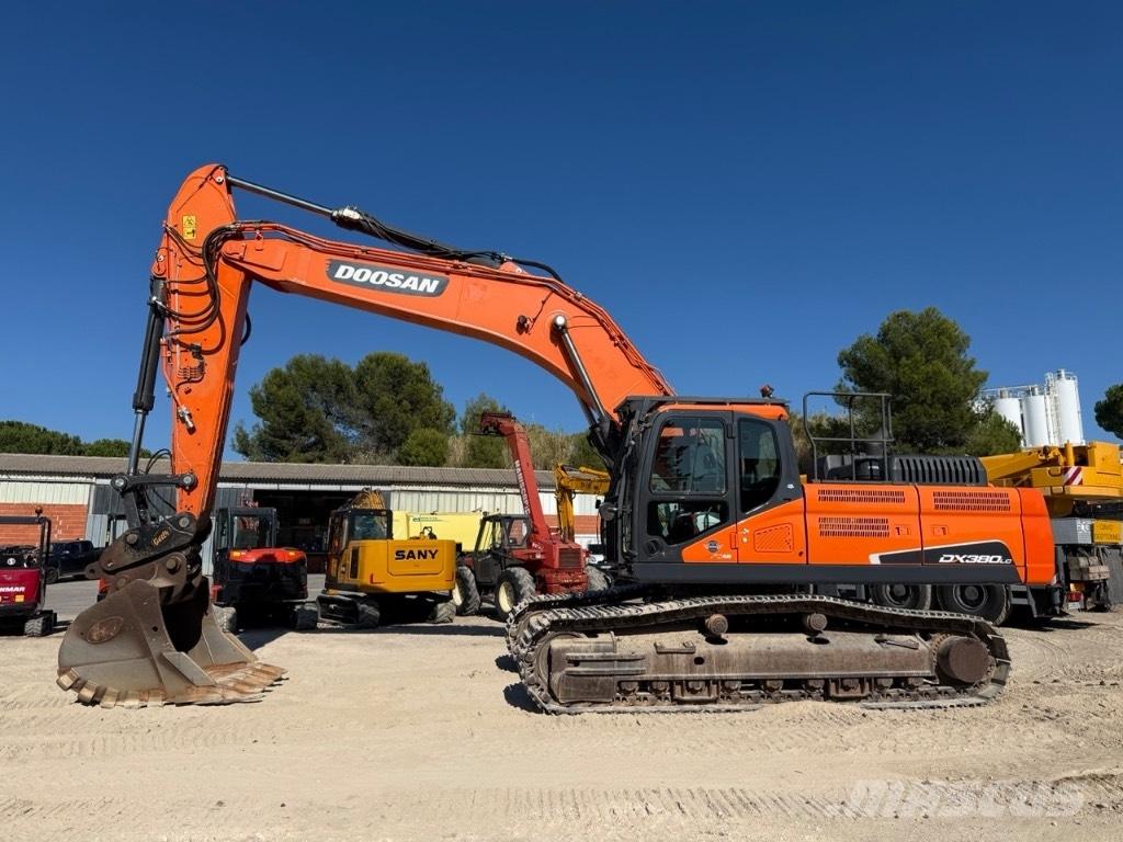 Doosan DX 380 LC 대형 굴삭기 29톤 이상