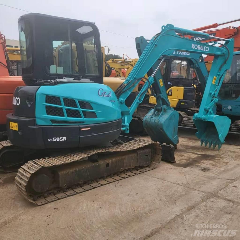 Kobelco SK 50 소형 굴삭기 7톤 미만