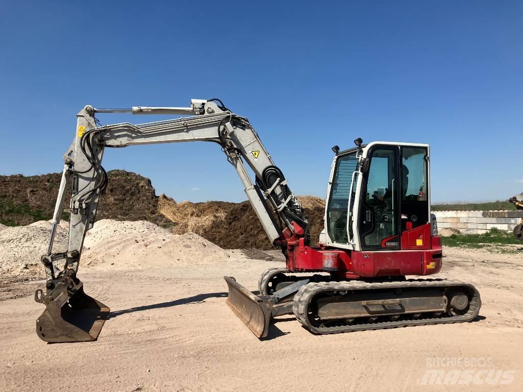 Takeuchi TB 280 FR 중형굴삭기 7톤-28톤