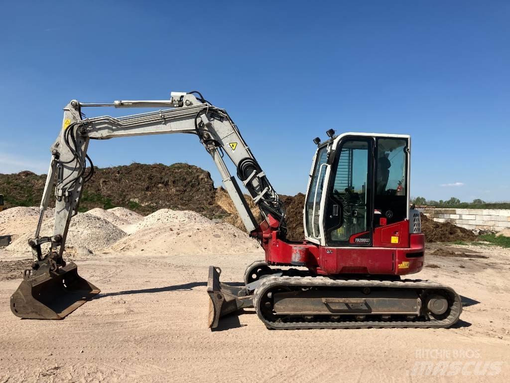 Takeuchi TB 280 FR 중형굴삭기 7톤-28톤