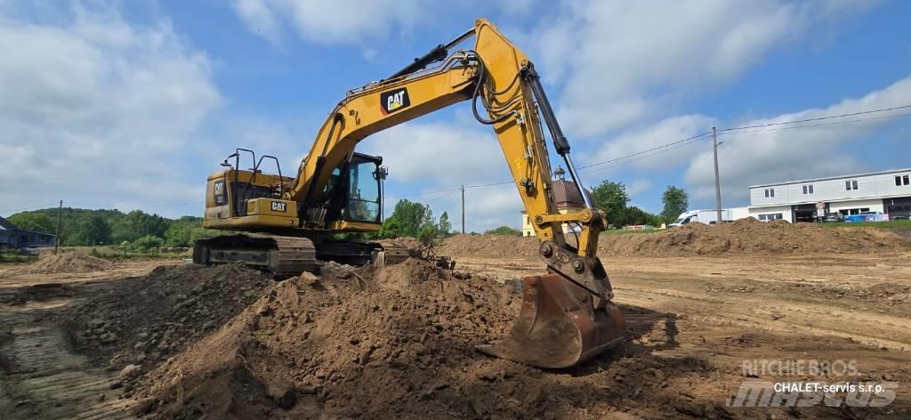 CAT 320 대형 굴삭기 29톤 이상