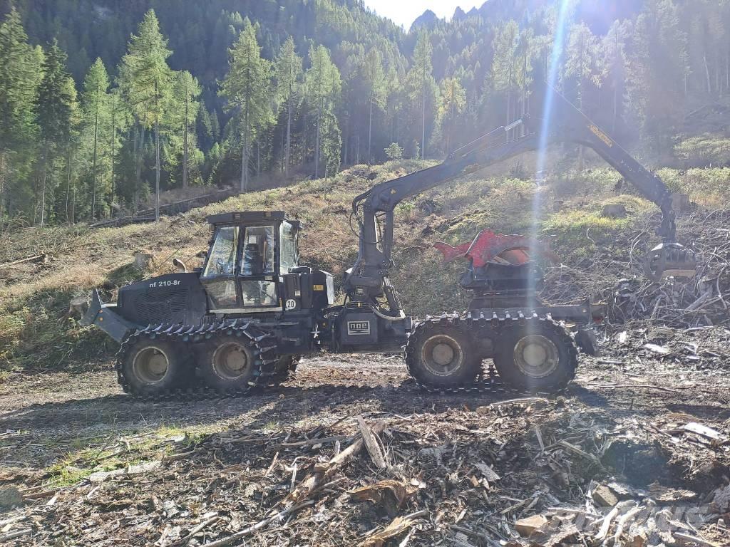 Noe 210 8R 원목 포워더