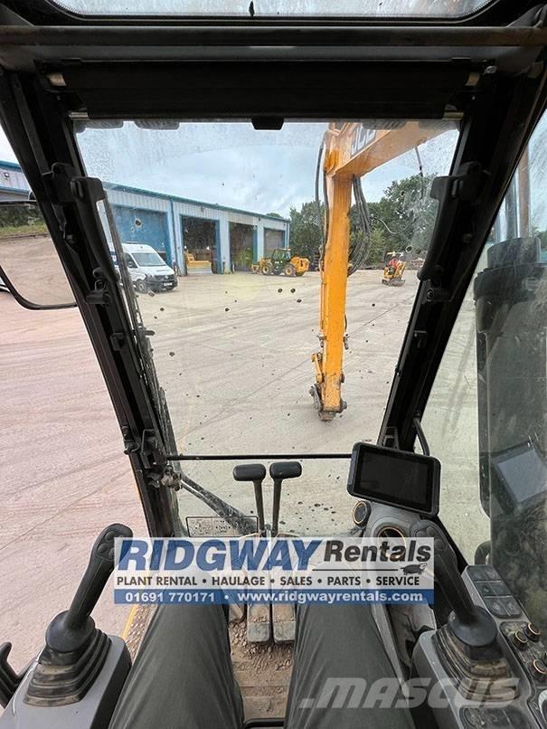 JCB 131 X L 대형 굴삭기 29톤 이상