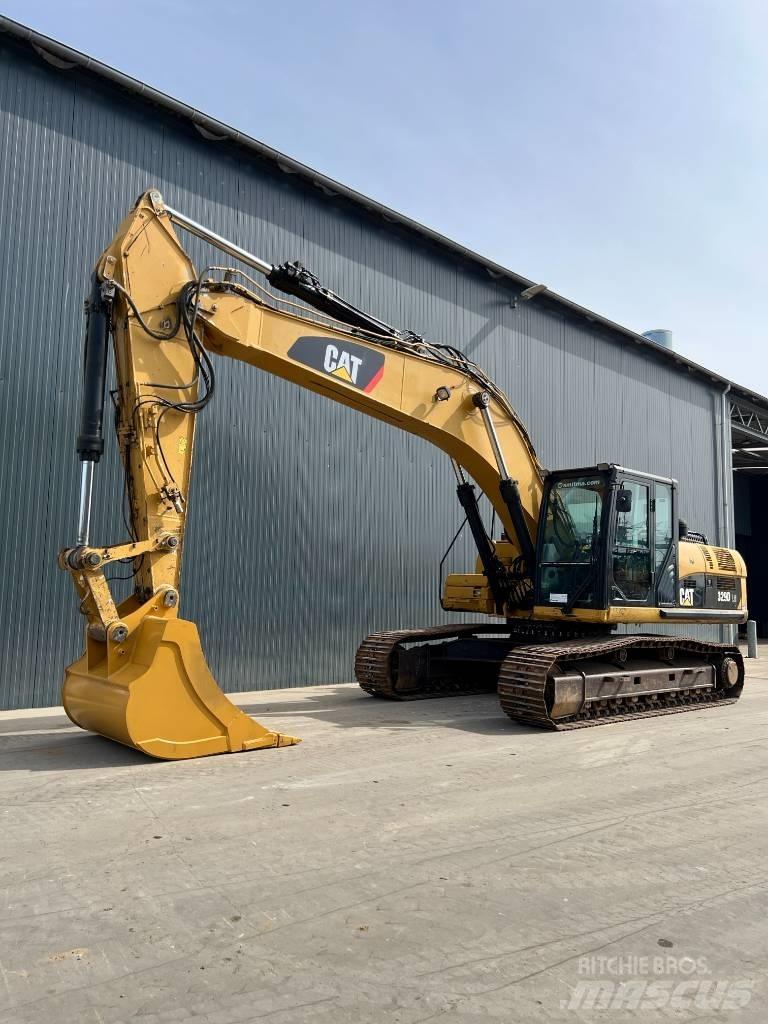 CAT 329D LN 대형 굴삭기 29톤 이상