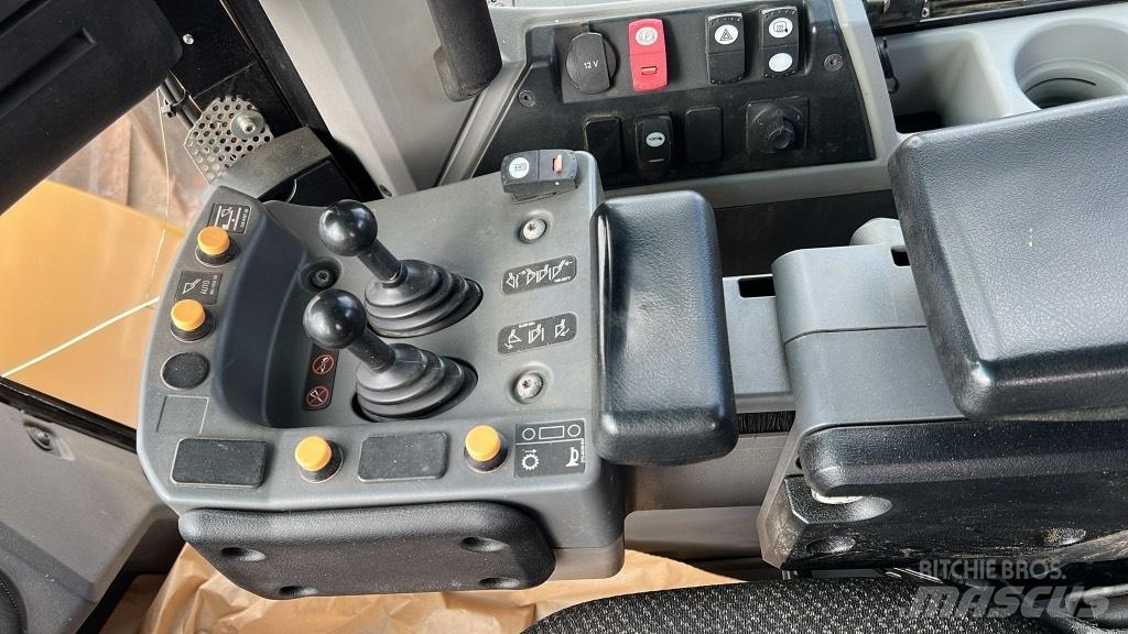 CAT 972 M  휠로우더