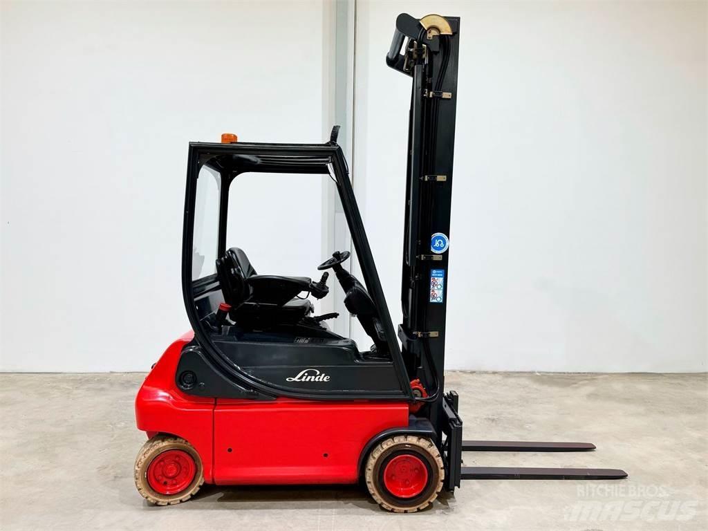 Linde E18P 02 전동 지게차