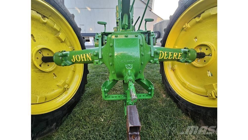 John Deere B 굴삭기