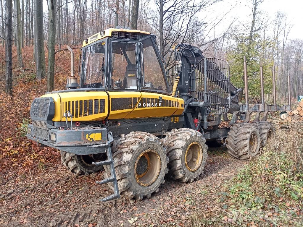 Ponsse Elk 원목 포워더