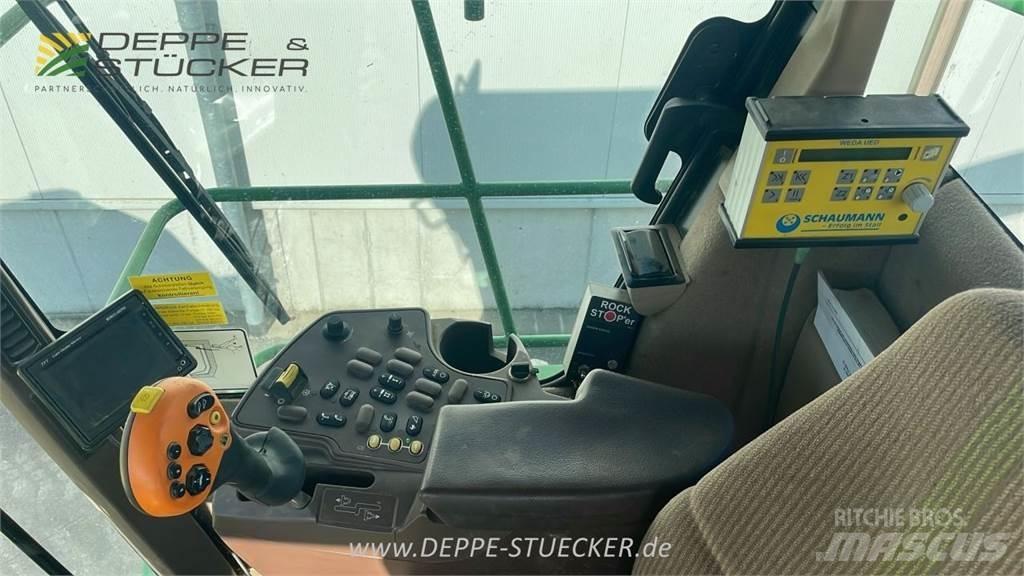 John Deere 7500 목초 수확기