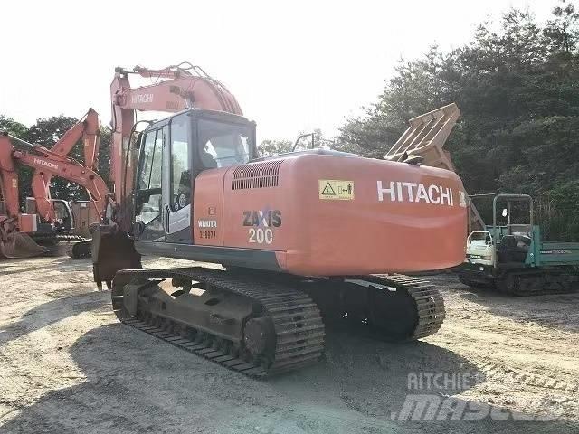 Hitachi ZX 200 대형 굴삭기 29톤 이상