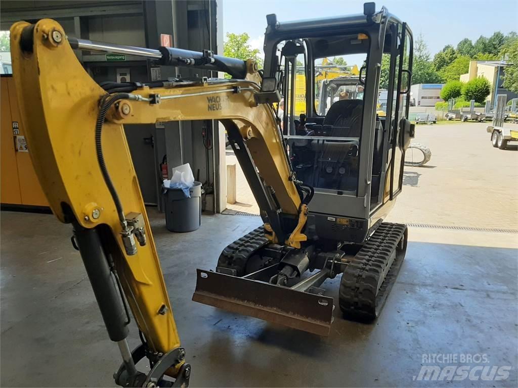 Wacker Neuson ET20 대형 굴삭기 29톤 이상