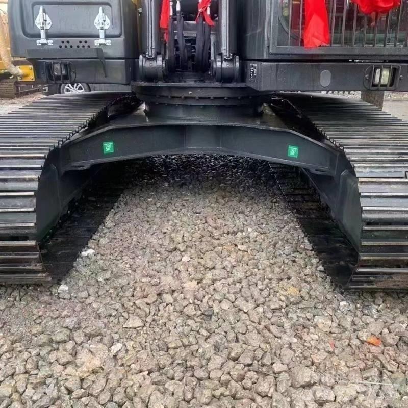 Volvo EC 140 대형 굴삭기 29톤 이상
