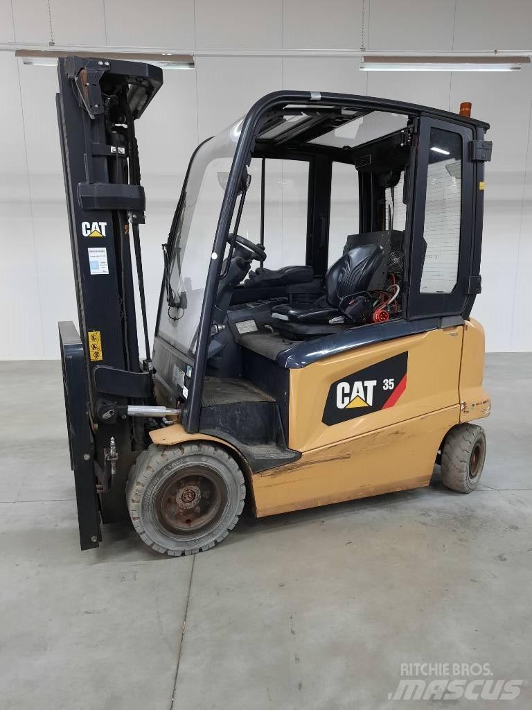 CAT EP35N 전동 지게차