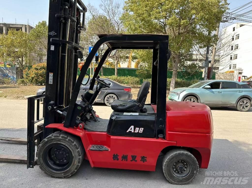 Hangcha A38 디젤 지게차