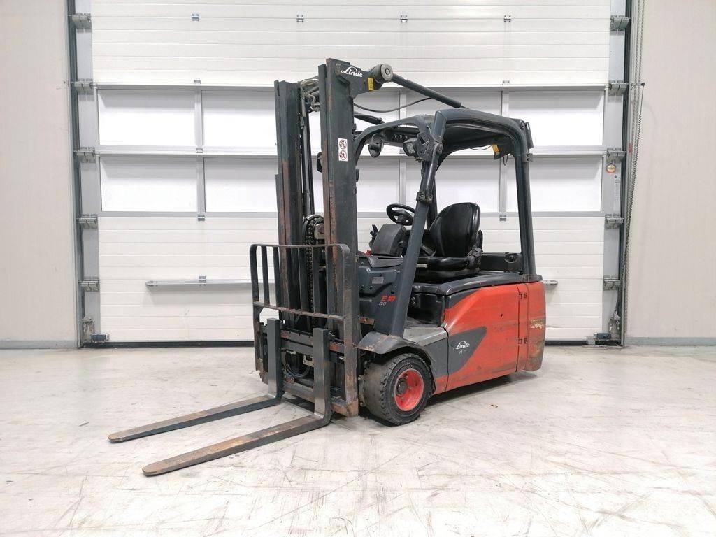 Linde E18L-02 전동 지게차